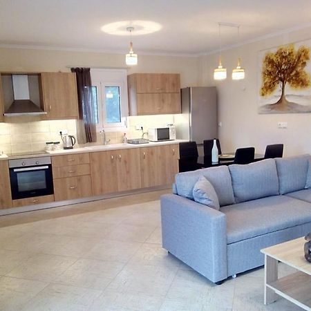 Aliveri Flat With Sea View Екстериор снимка