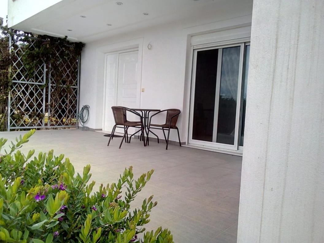Aliveri Flat With Sea View Екстериор снимка