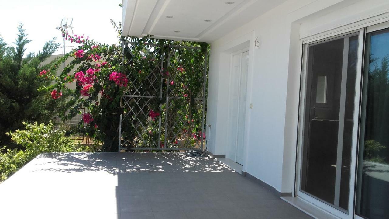 Aliveri Flat With Sea View Екстериор снимка