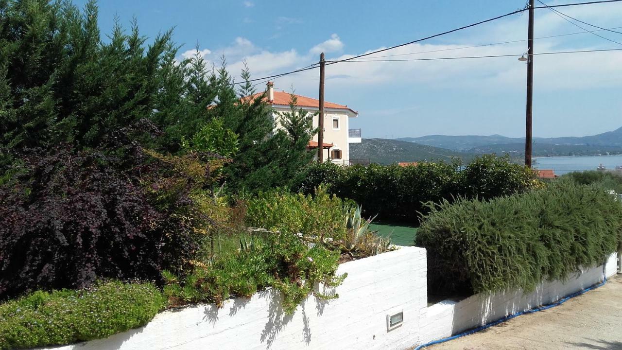 Aliveri Flat With Sea View Екстериор снимка